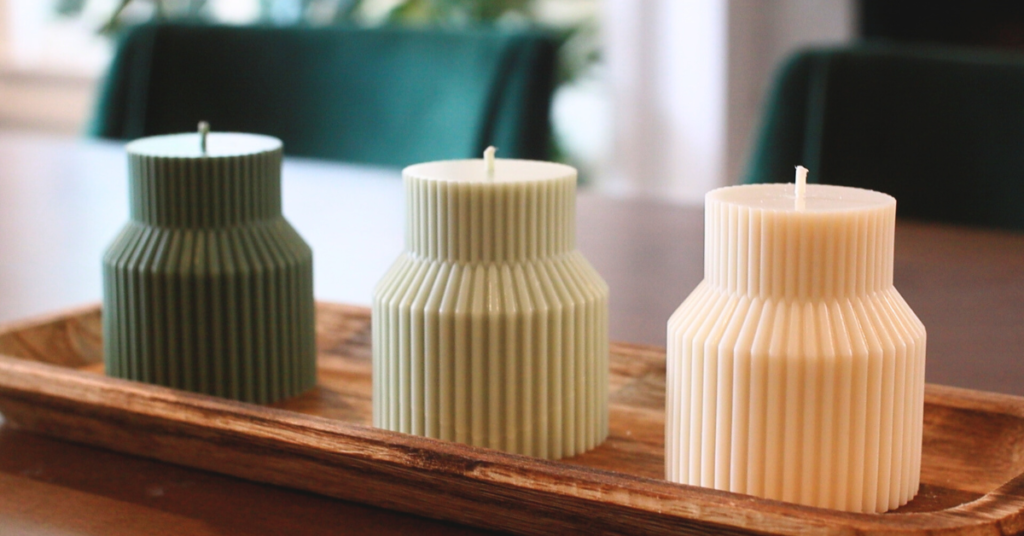 three-ribbed-candles